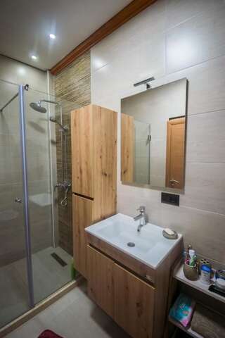 Шале Mare e monti Улцинь Шале с двумя спальнями-30